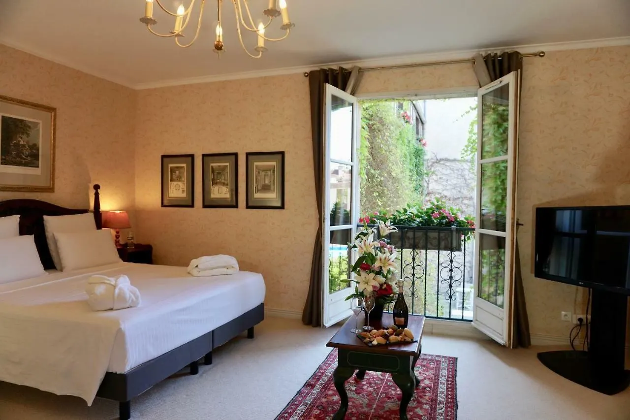 Le Manoir De Gressy Hotel 4*,  Frankrig
